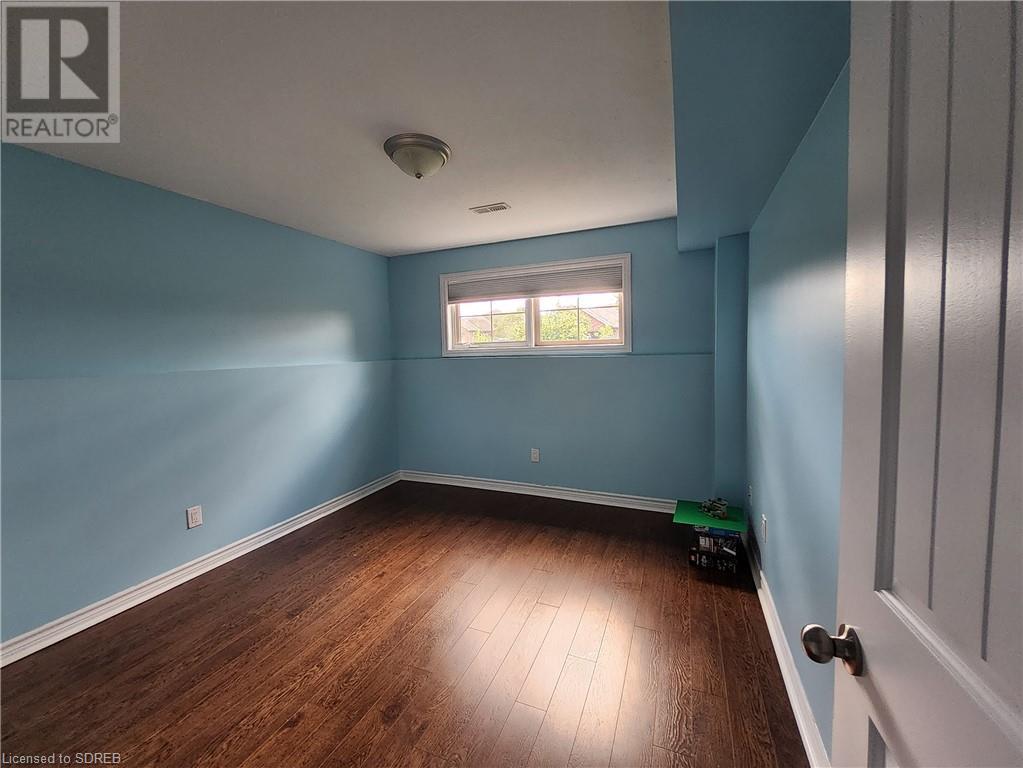 Listing 40480021 - Large Photo # 20