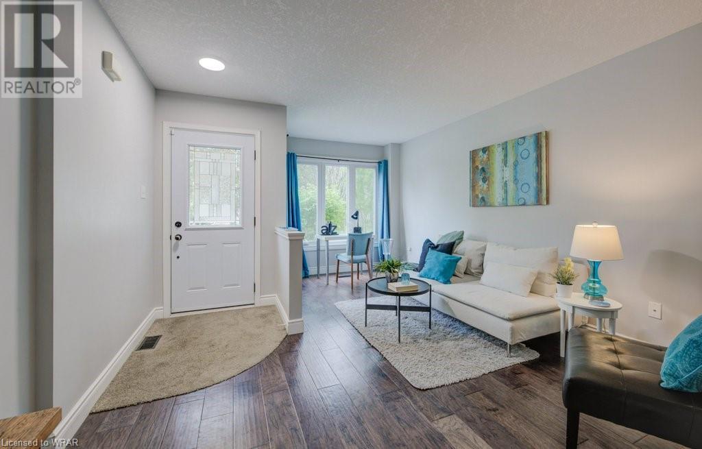 414 SHADOW WOOD Crescent