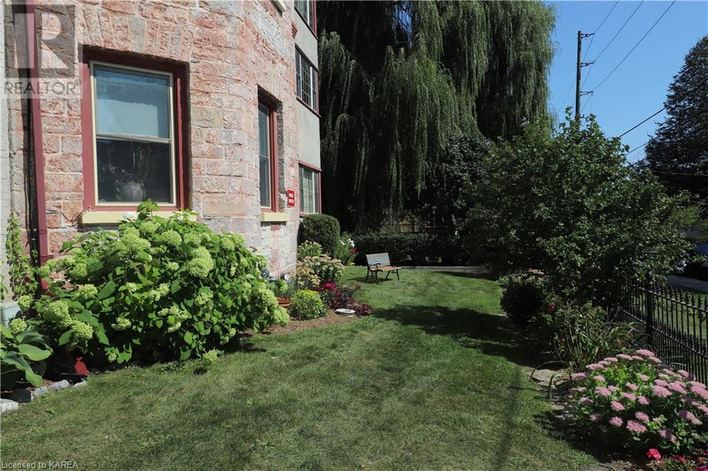 47 SYDENHAM Street Unit# 4