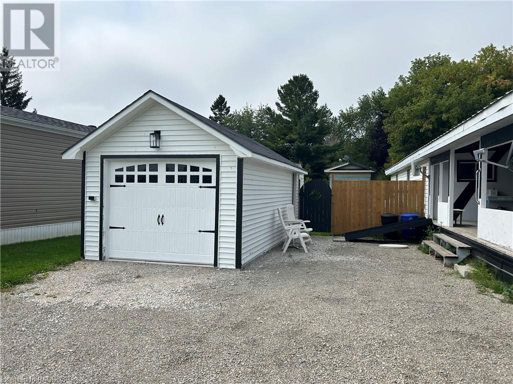 302 KEADY PARK Lane