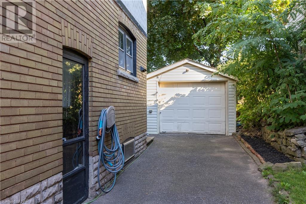Listing 40480188 - Large Photo # 22