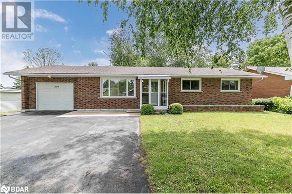 255 CHARLES Street, Stayner