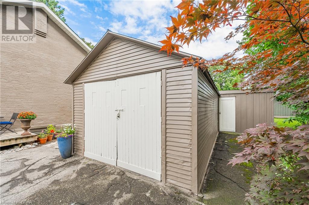 Listing 40480251 - Large Photo # 42