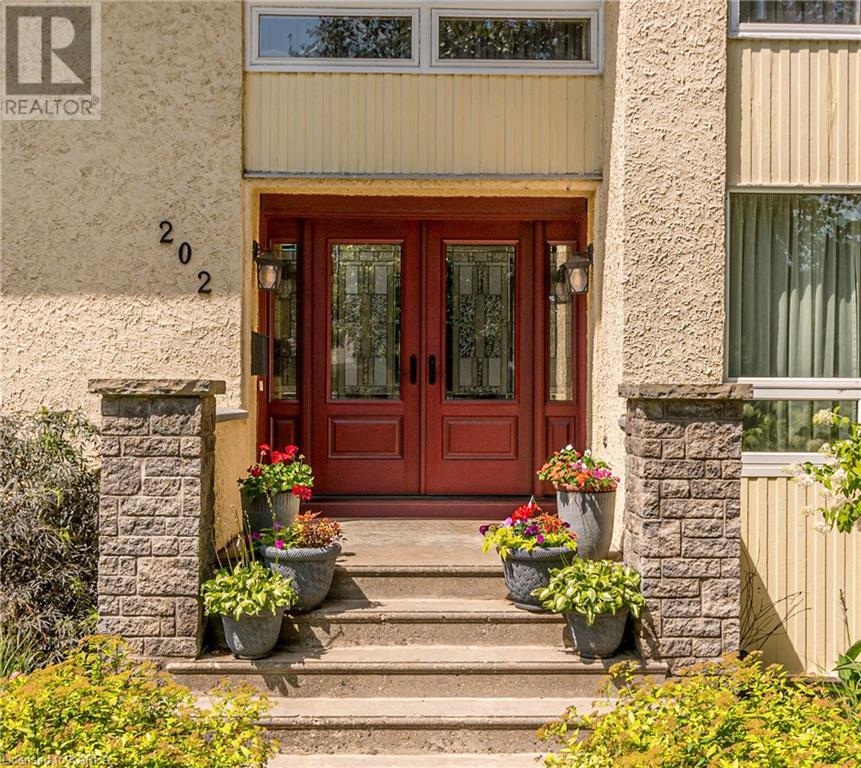 202 ALWINGTON Place