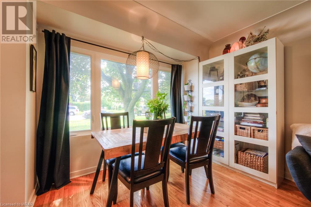 Listing 40480315 - Large Photo # 16