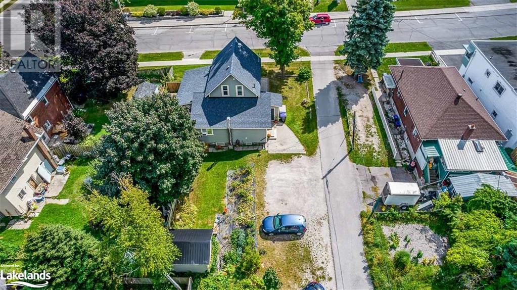 576 DOMINION Avenue
