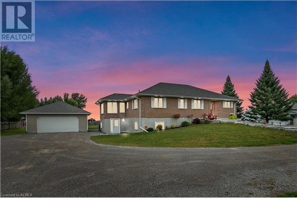 59 WELDON Road, Lindsay