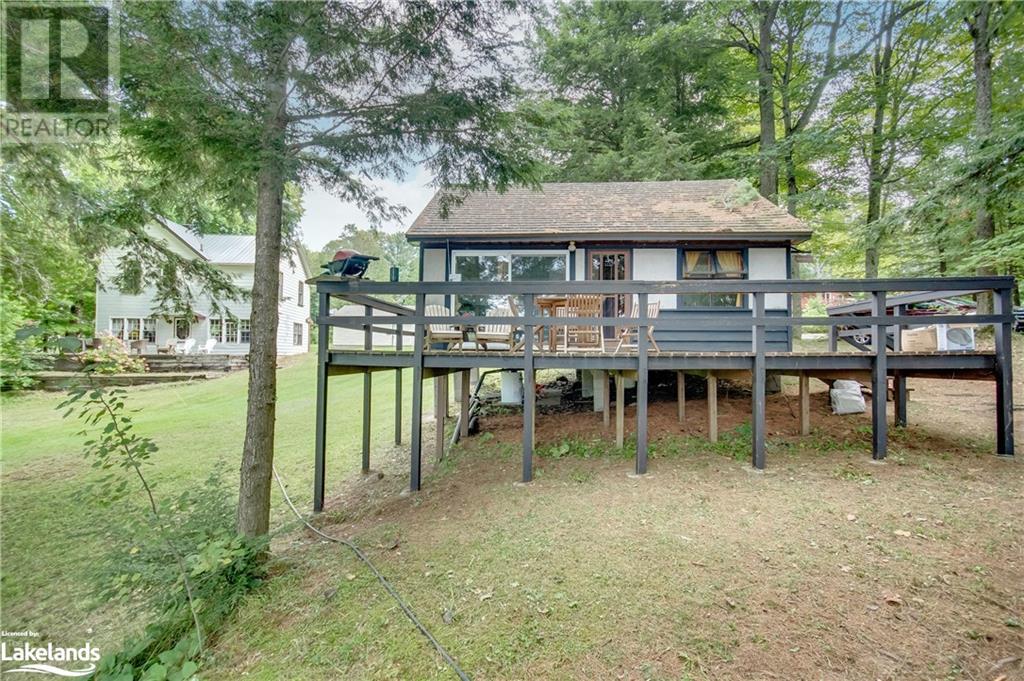 1113 MOON RIVER Road