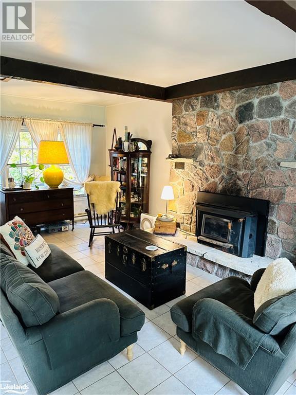 1113 MOON RIVER Road
