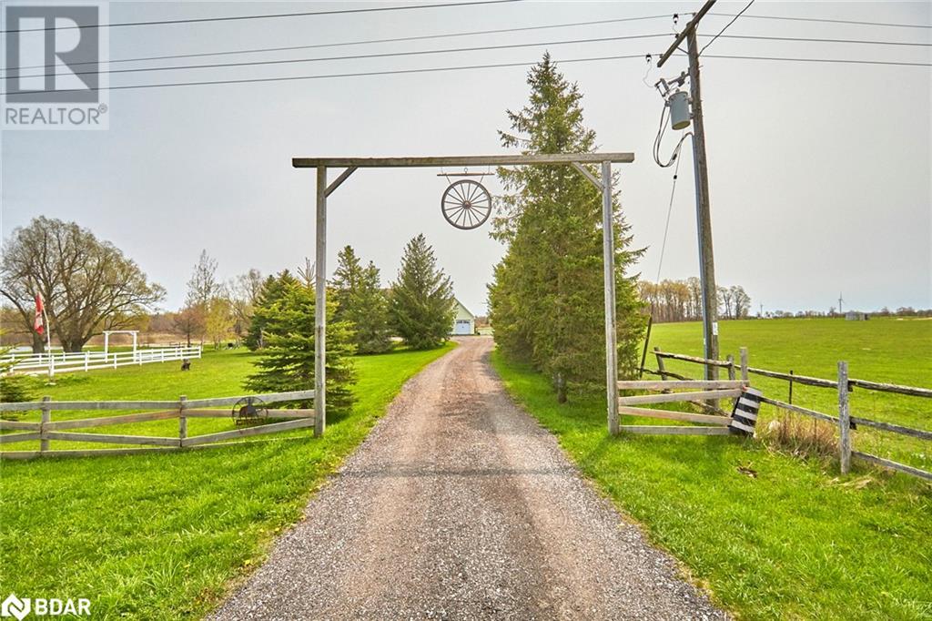 Listing 40480504 - Large Photo # 3