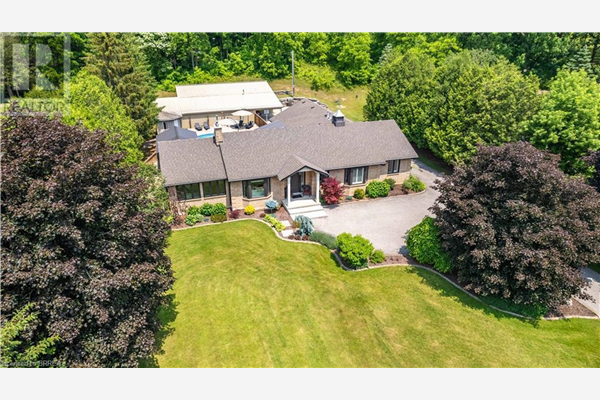 205 OAKHILL Drive, Brantford