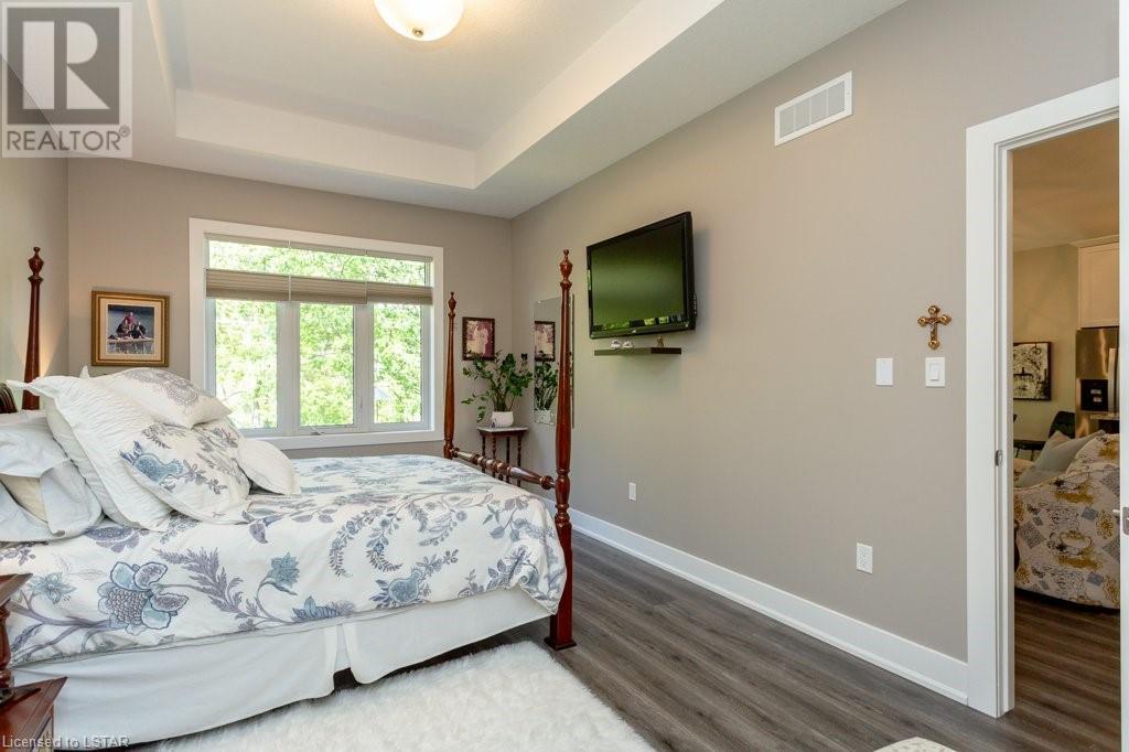 10 MCPHERSON Court Unit# 6