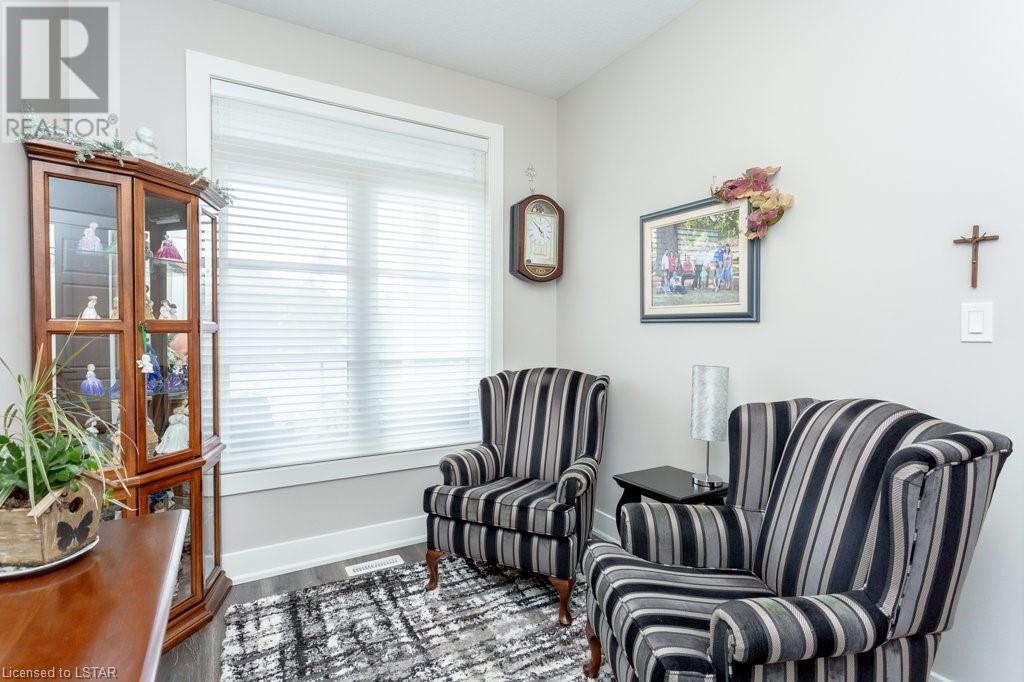 10 MCPHERSON Court Unit# 6
