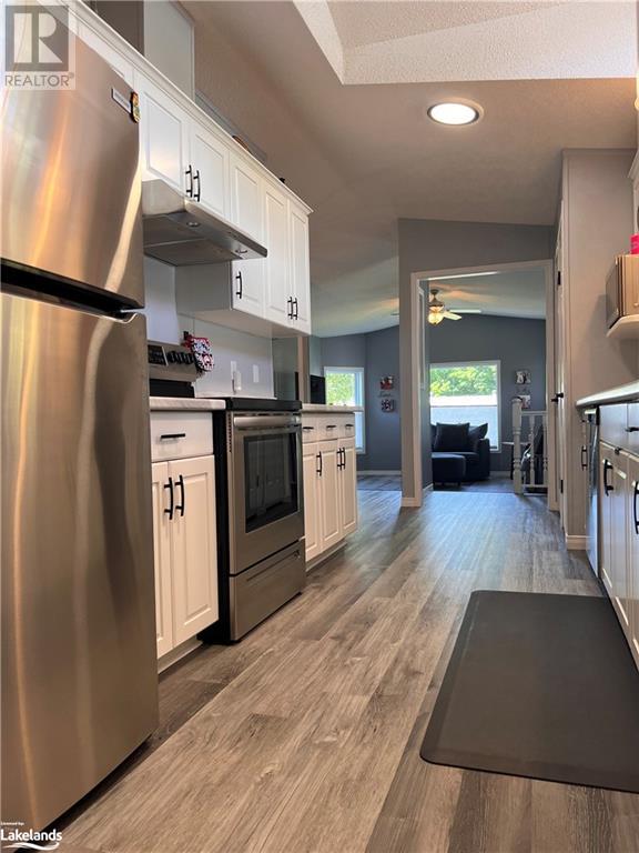5411 ELLIOTT Side Road Unit# 8