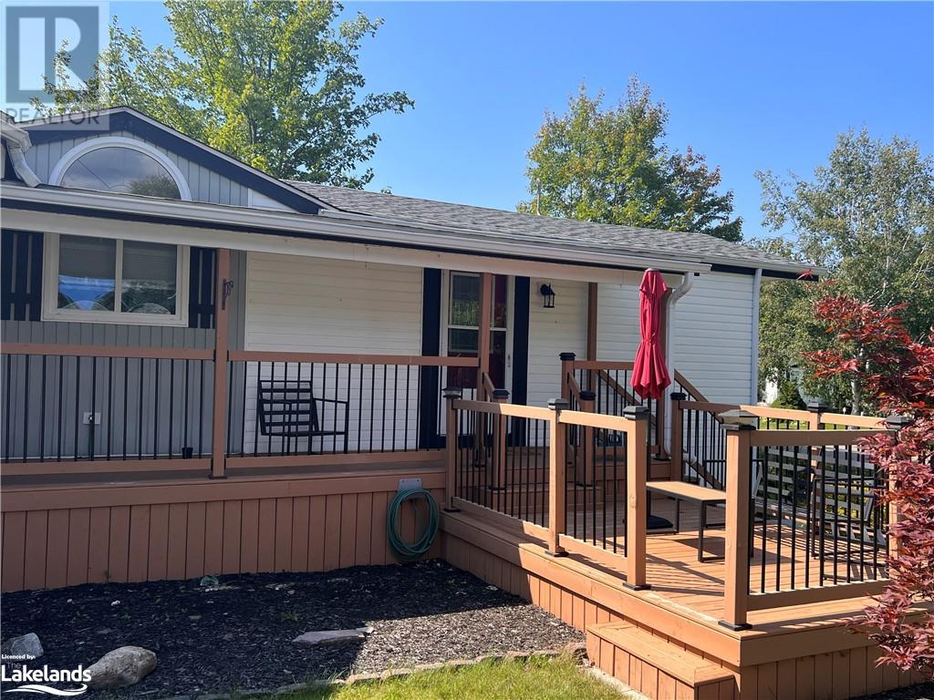 5411 ELLIOTT Side Road Unit# 8