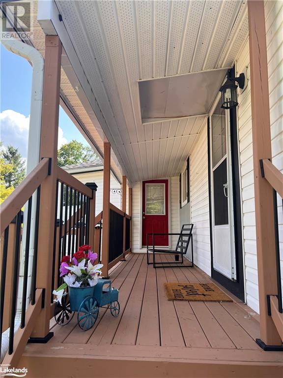 5411 ELLIOTT Side Road Unit# 8