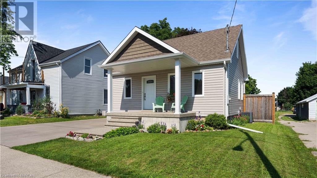 218 SYDENHAM Street