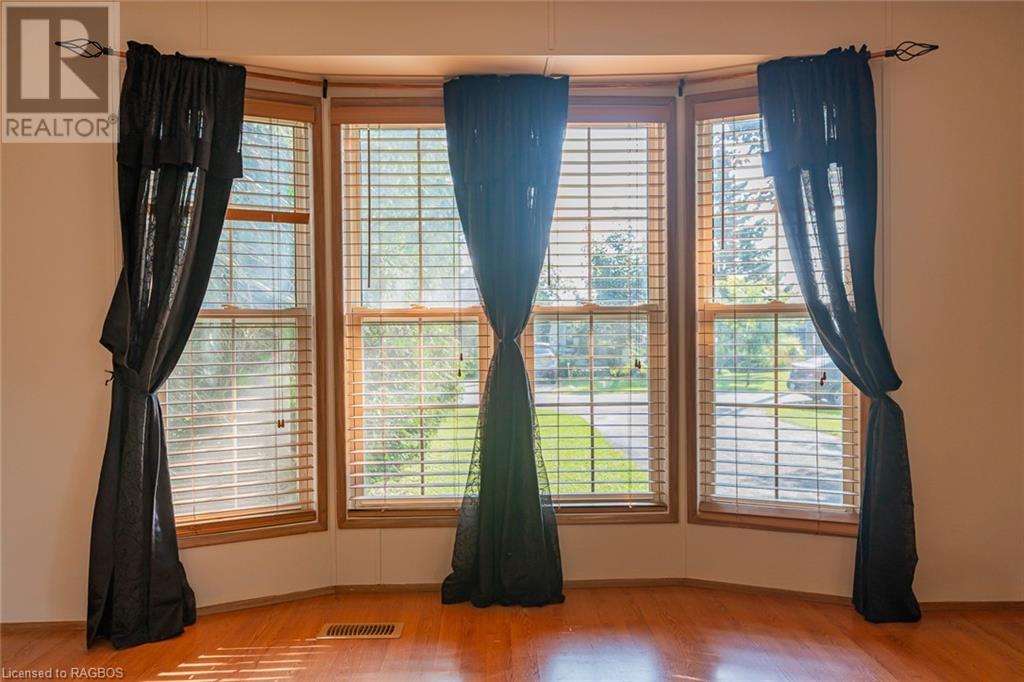Listing 40480739 - Large Photo # 17