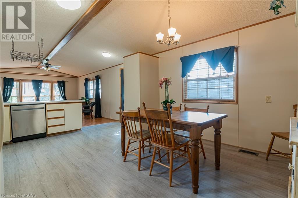 Listing 40480739 - Large Photo # 9