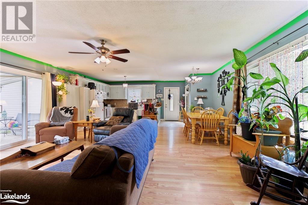 Listing 40480746 - Large Photo # 16