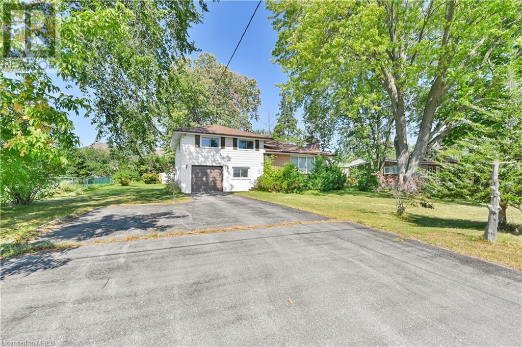 51 CLOVERLEAF Drive