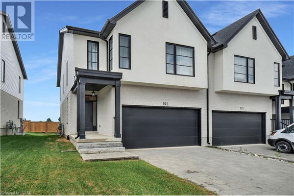 921 UPPERPOINT Avenue, London