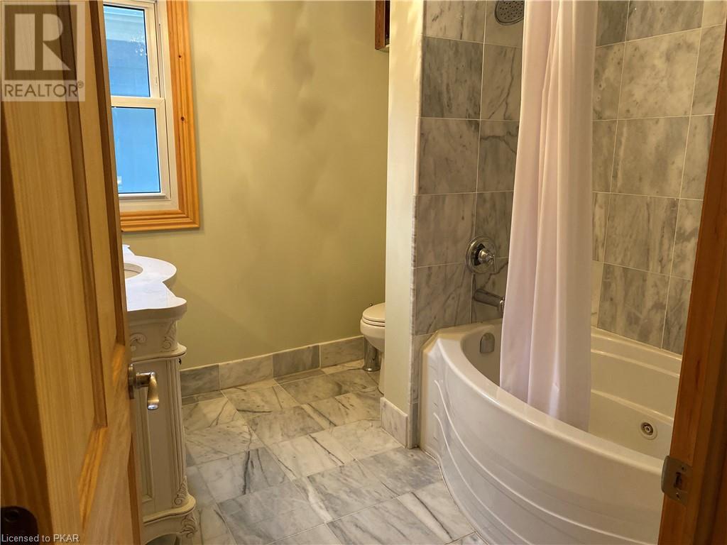 Listing 40480804 - Large Photo # 12