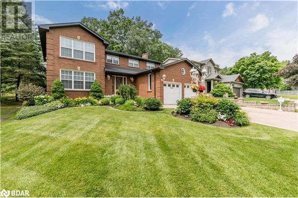 18 VALLEY Drive, Barrie