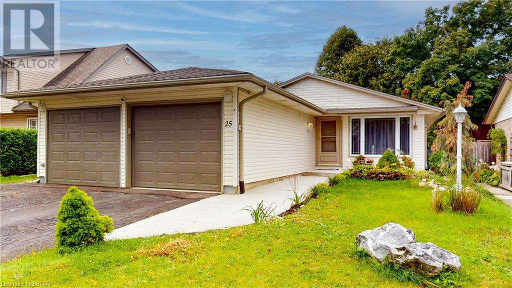 25 COTTONWOOD Crescent