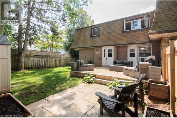 4066 LONGMOOR Drive Unit# 4, Burlington
