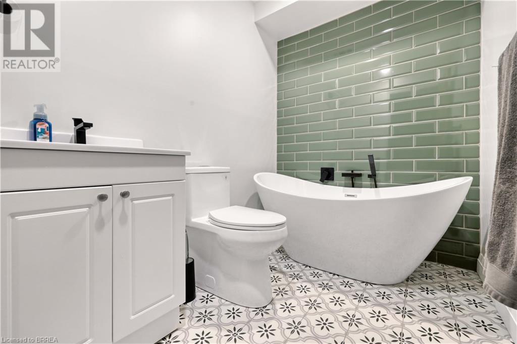 Listing 40481338 - Large Photo # 19