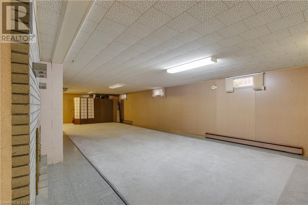 Listing 40481359 - Large Photo # 43