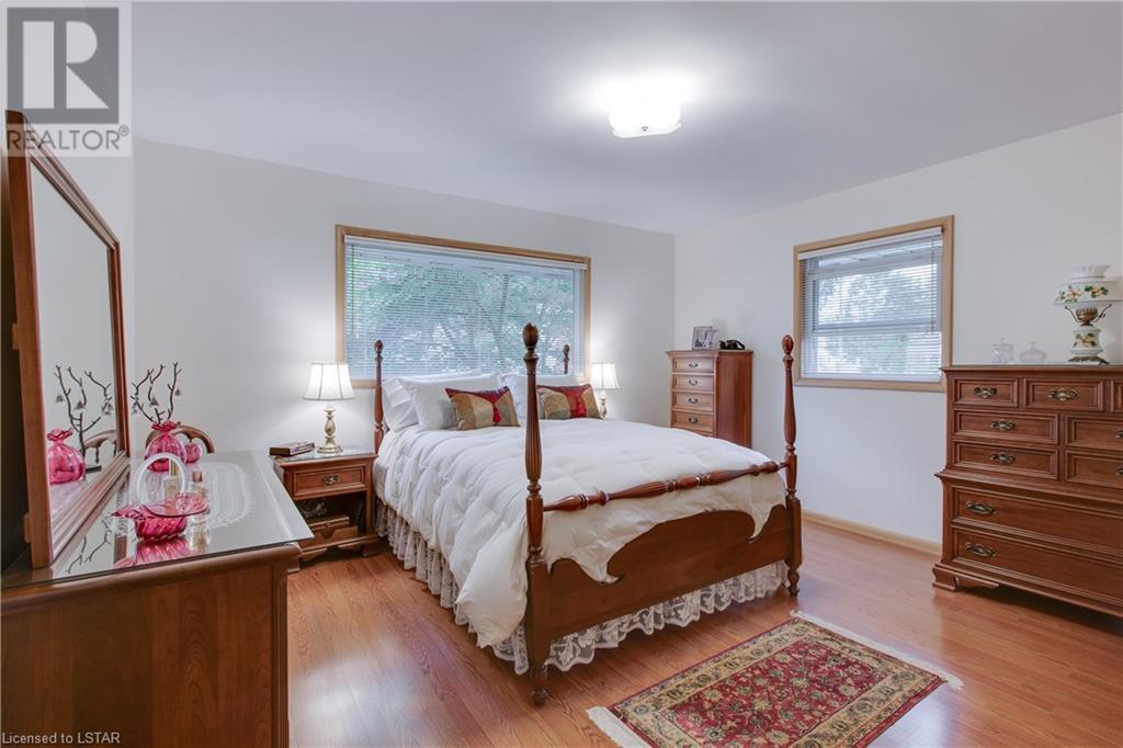 Listing 40481359 - Large Photo # 34
