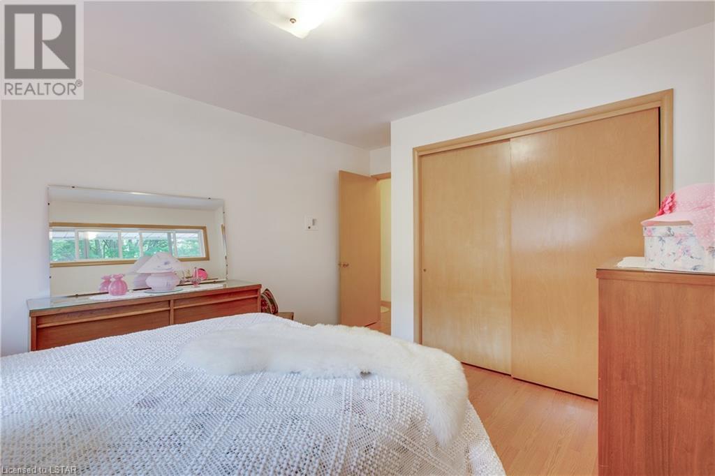Listing 40481359 - Large Photo # 33