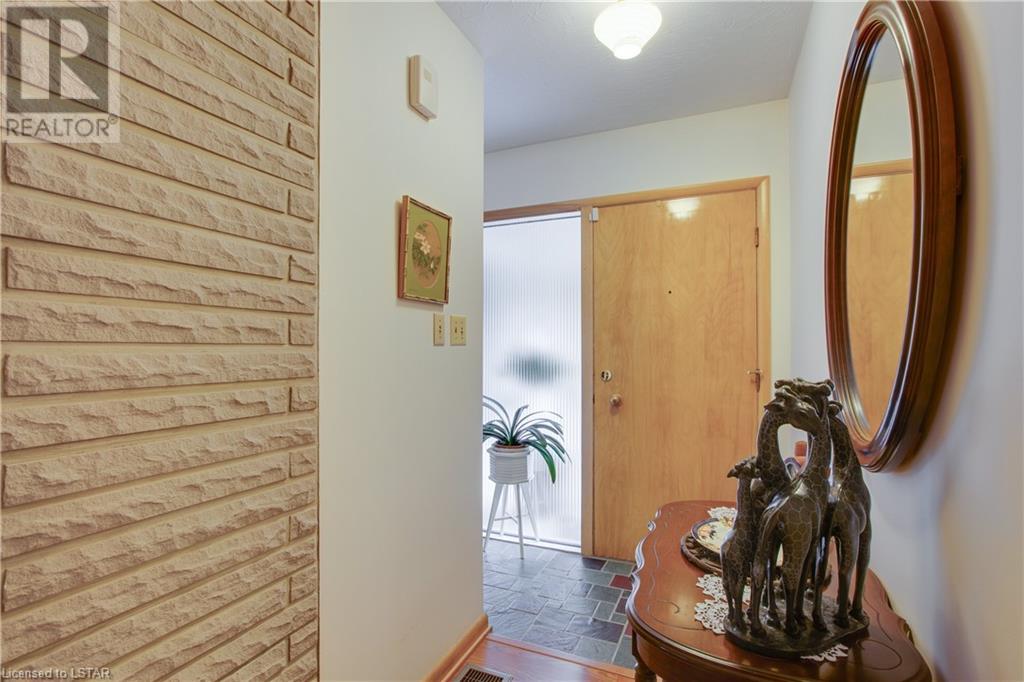 Listing 40481359 - Large Photo # 13