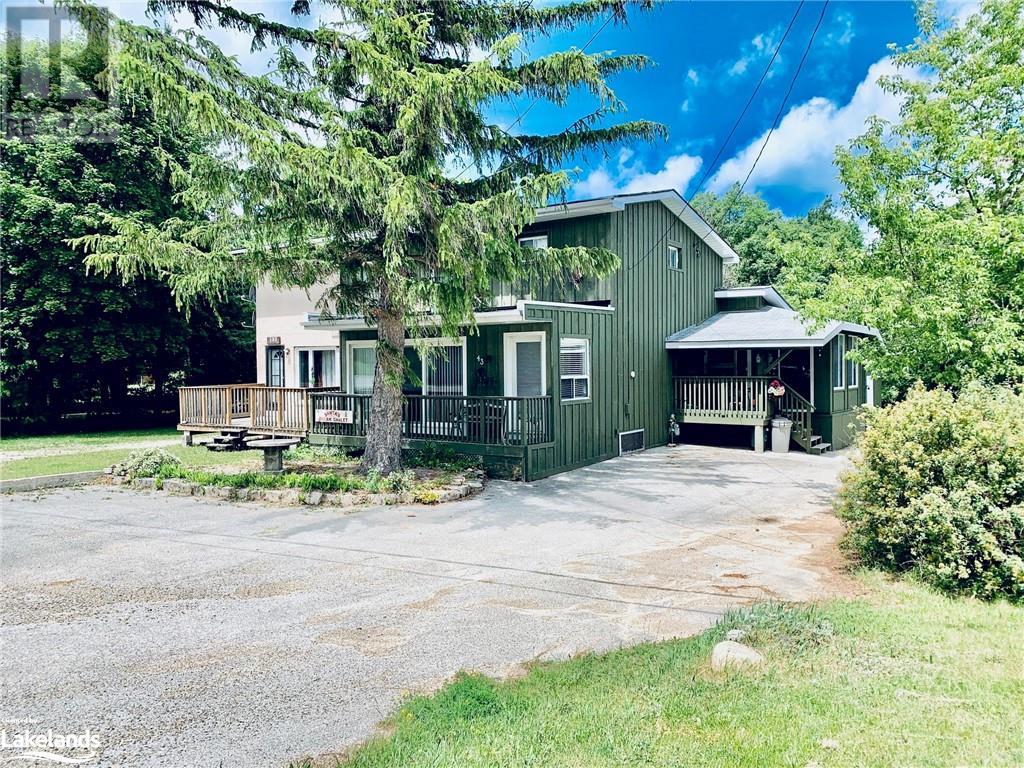 185 TYROLEAN Lane
