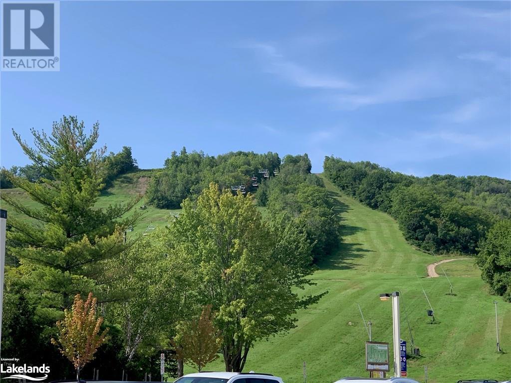 185 TYROLEAN Lane