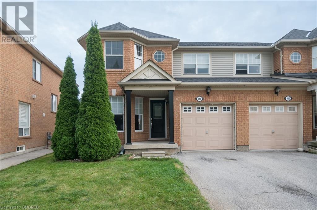 818 GAZLEY Circle