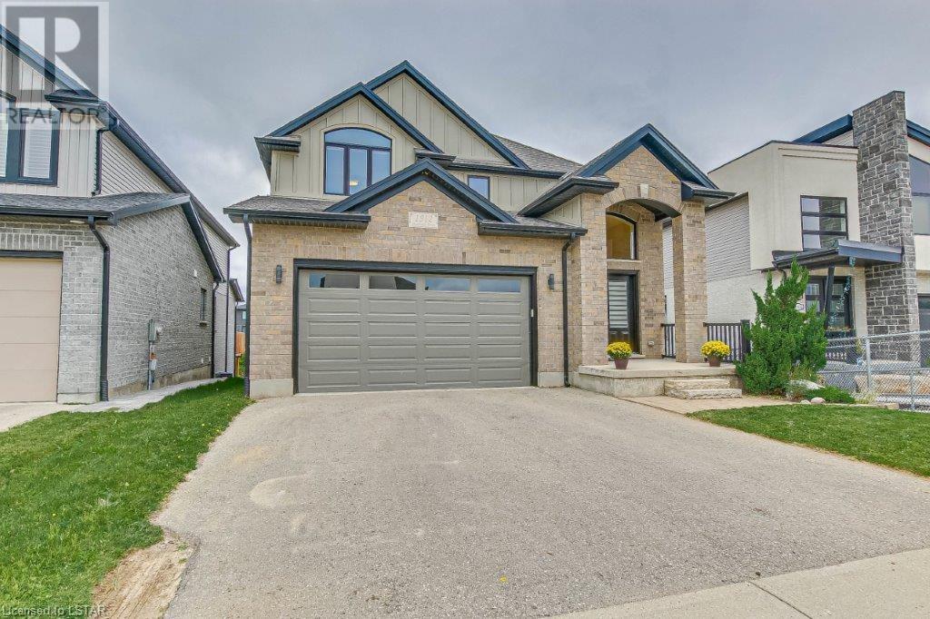 1912 WATEROAK Drive