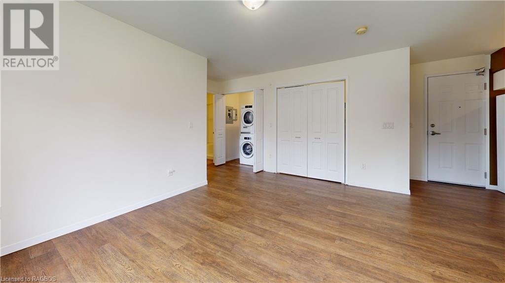 850 ALPHA Street W Unit# 206