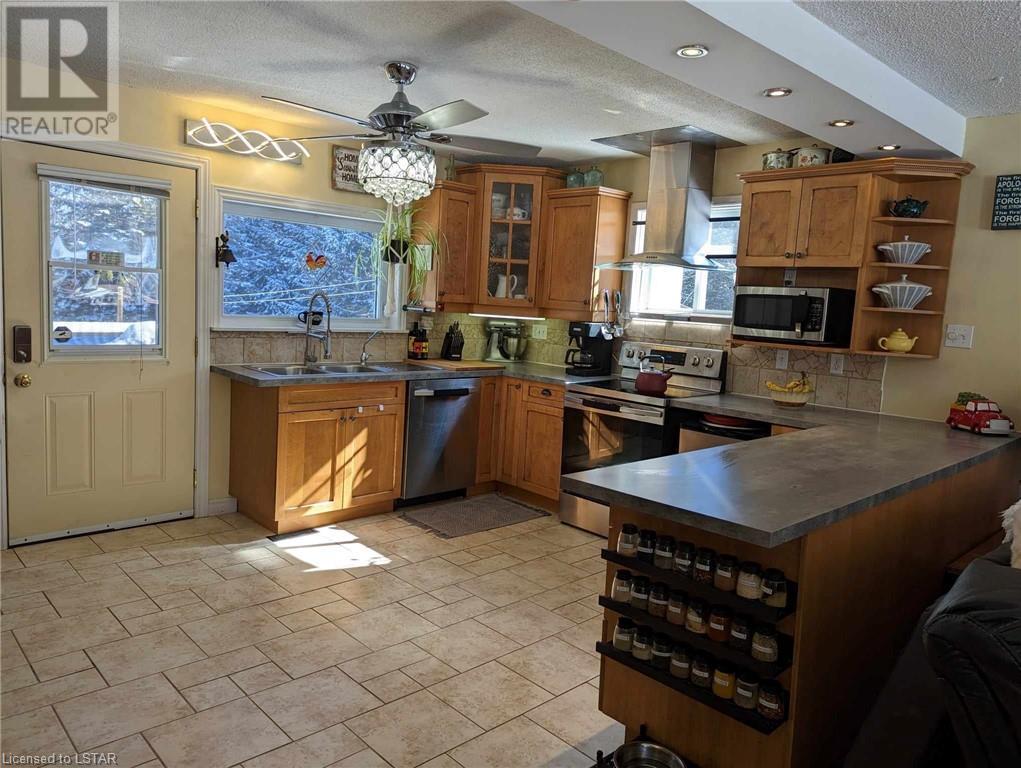 177 MEDONTE SIDE ROAD 2