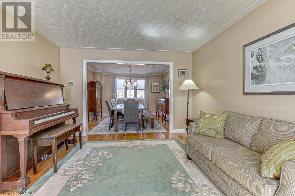 Listing 40481606 - Large Photo # 6
