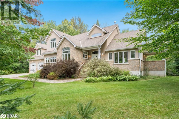 10 PINE HILL Drive, Phelpston