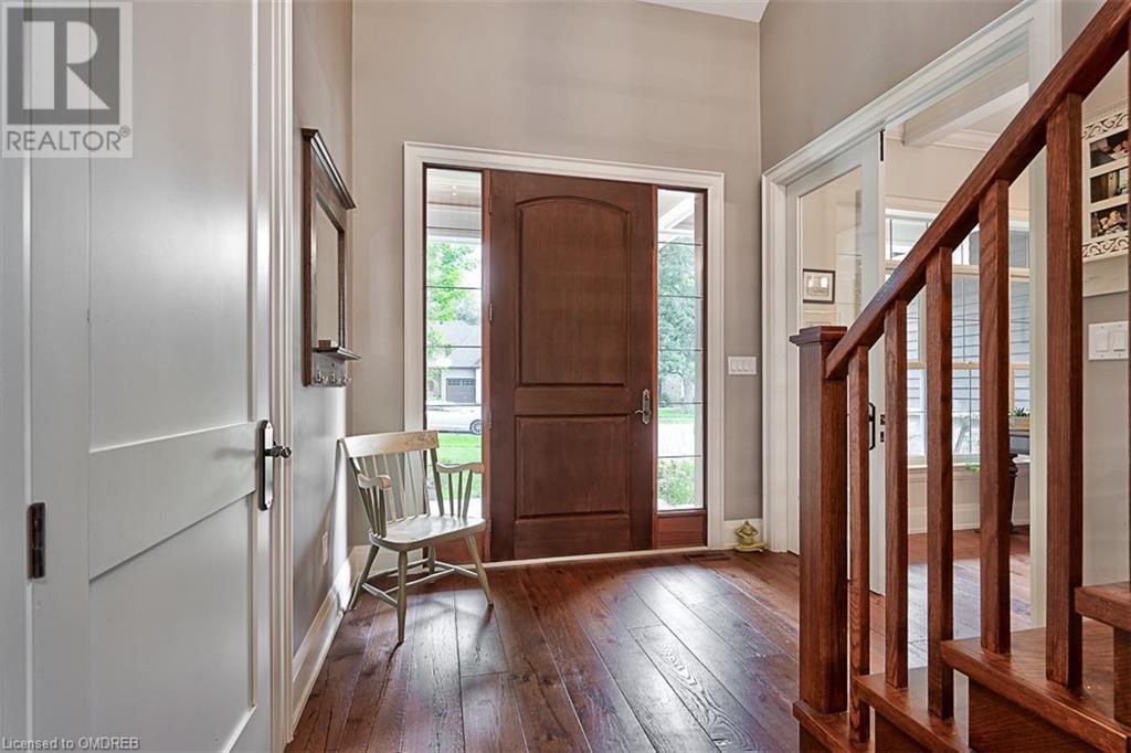 246 OAKWOOD Crescent