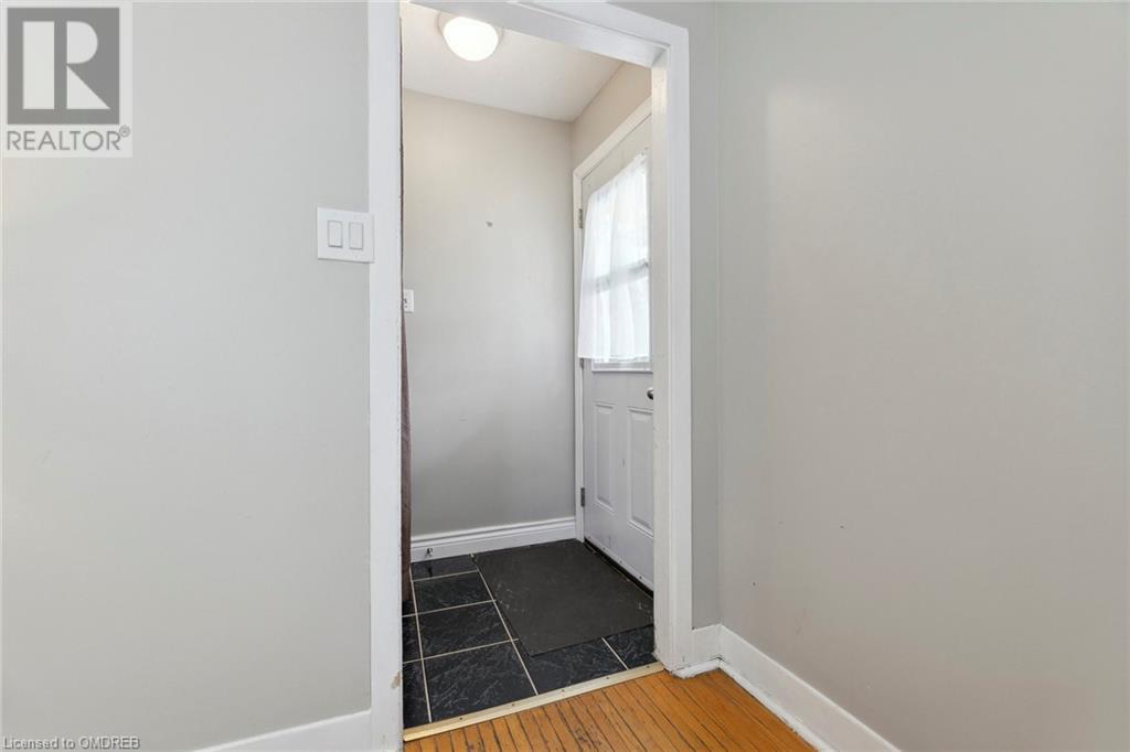 Listing 40481840 - Large Photo # 6