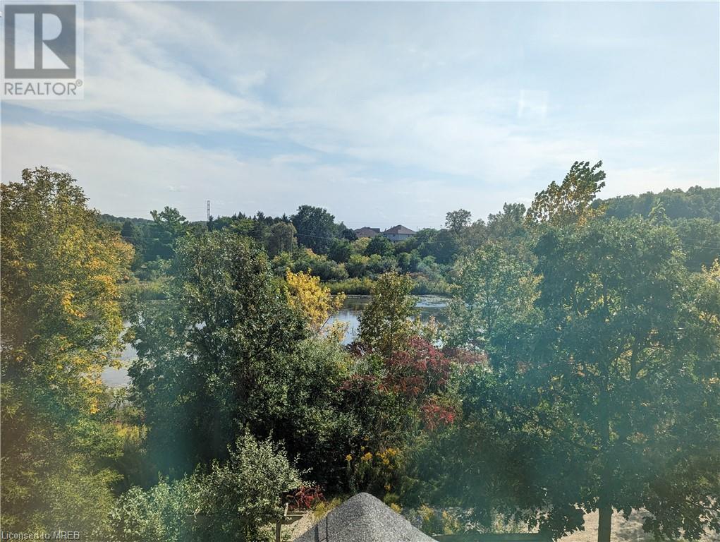 627 COLUMBIA FOREST Boulevard