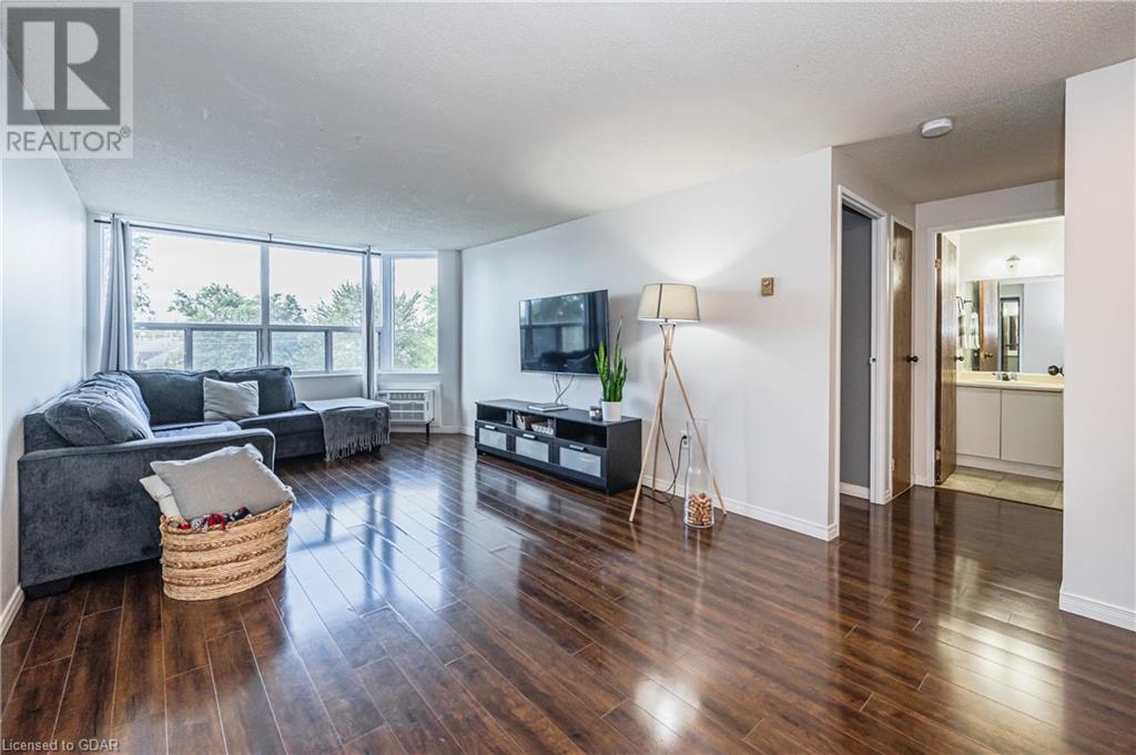 Listing 40481952 - Large Photo # 10