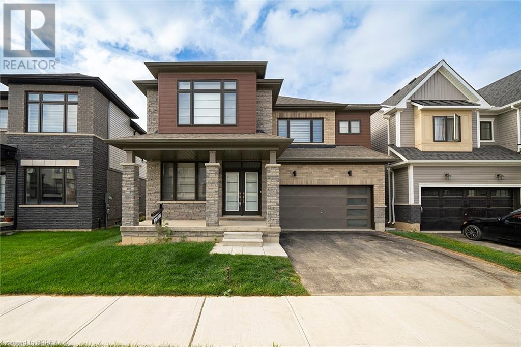 21 BEE Crescent