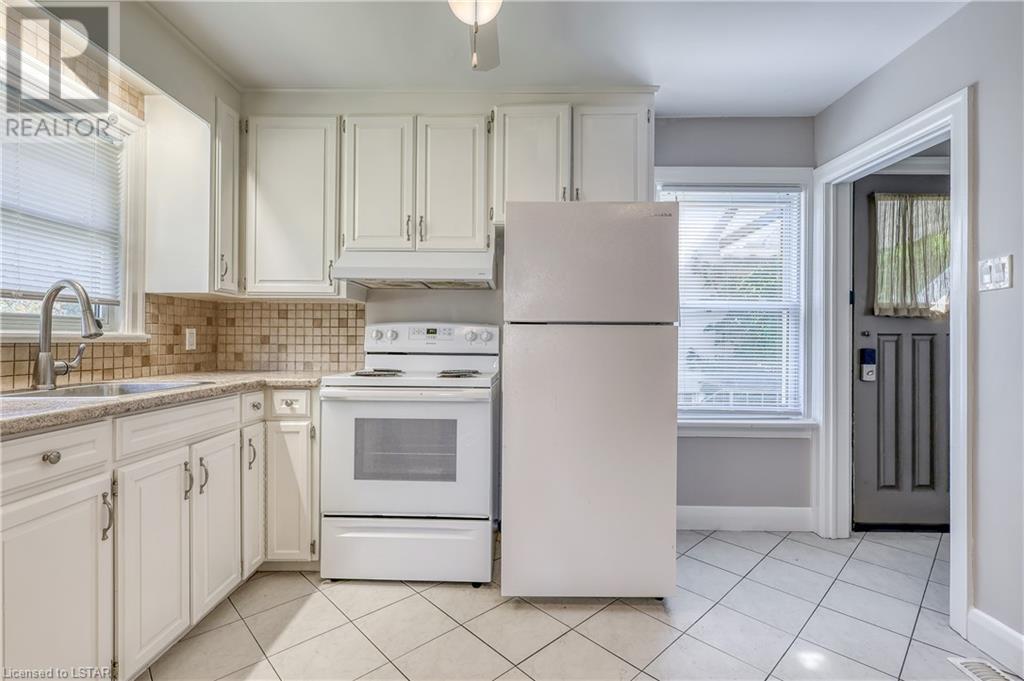 Listing 40482215 - Large Photo # 13