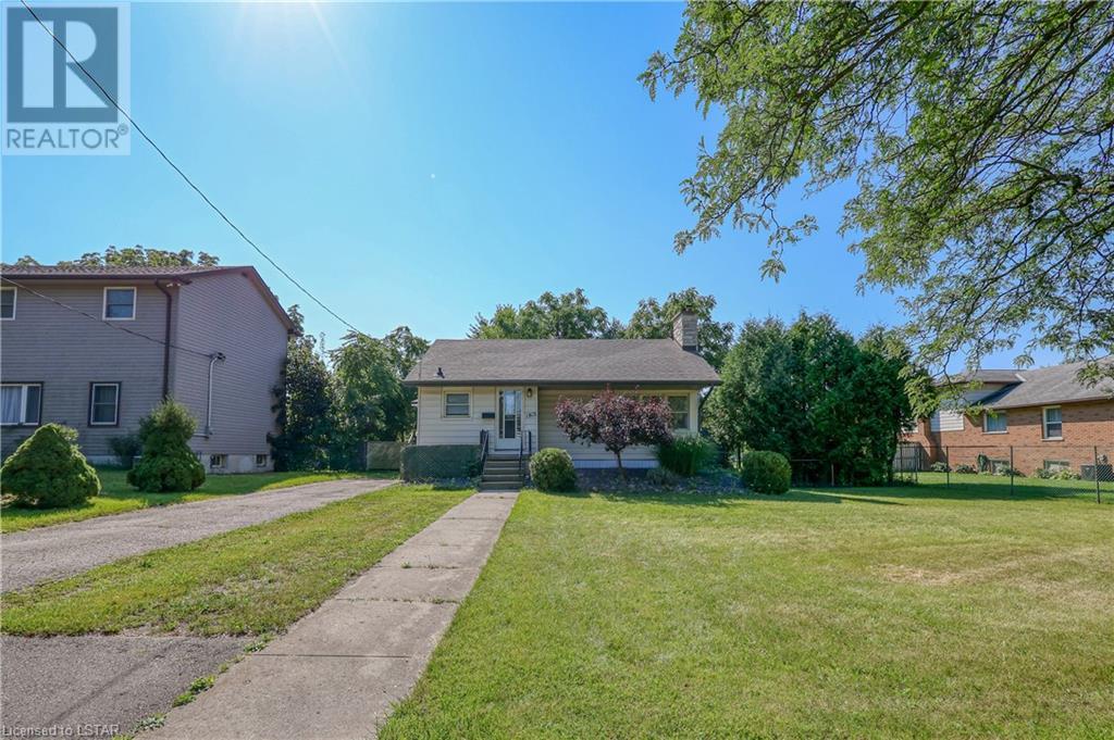 Listing 40482215 - Large Photo # 4